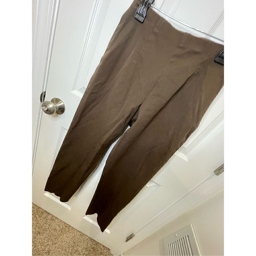 Women’s Eddie Bauer Bremerton fit brown pants size 4 petite